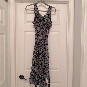 Navy Floral dress - New With Tags